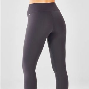 Fabletics Salar Solid PowerHold® 7/8 Length — Iron